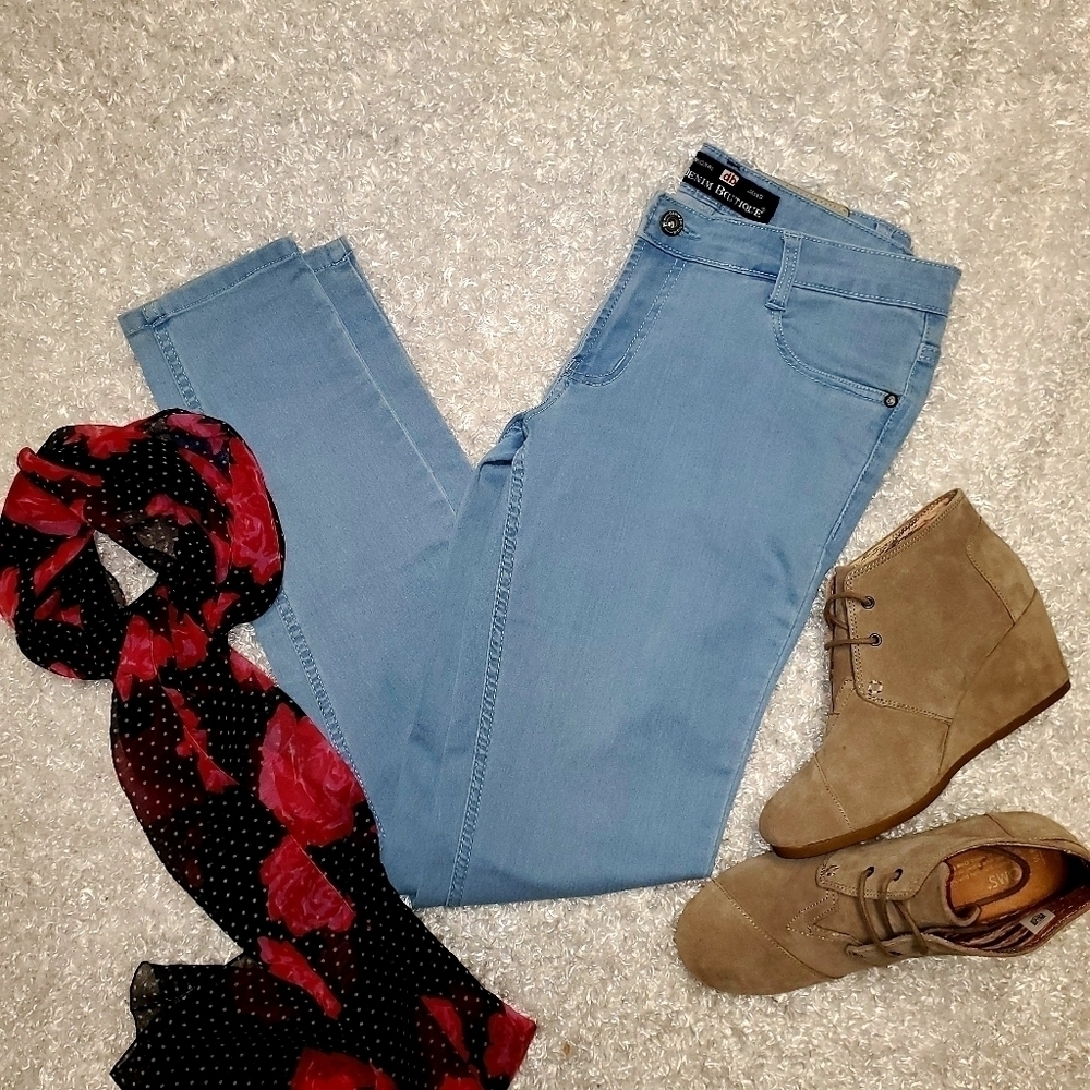 Denim Boutique Unique Blue Skinny Jeans